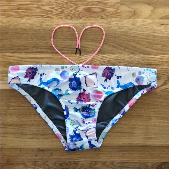 Jolyn Clothing Other - Jolyn Ocean Friends Bottom Medium